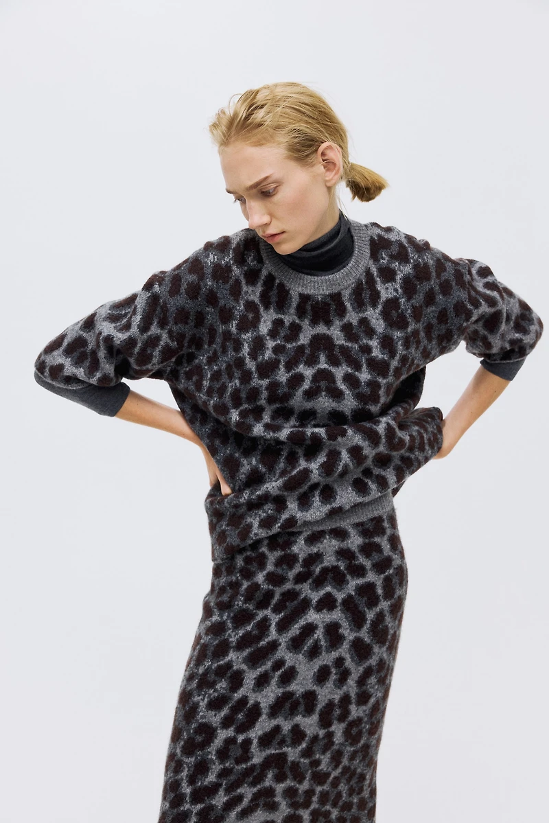 Boxy Jacquard-Knit Sweater