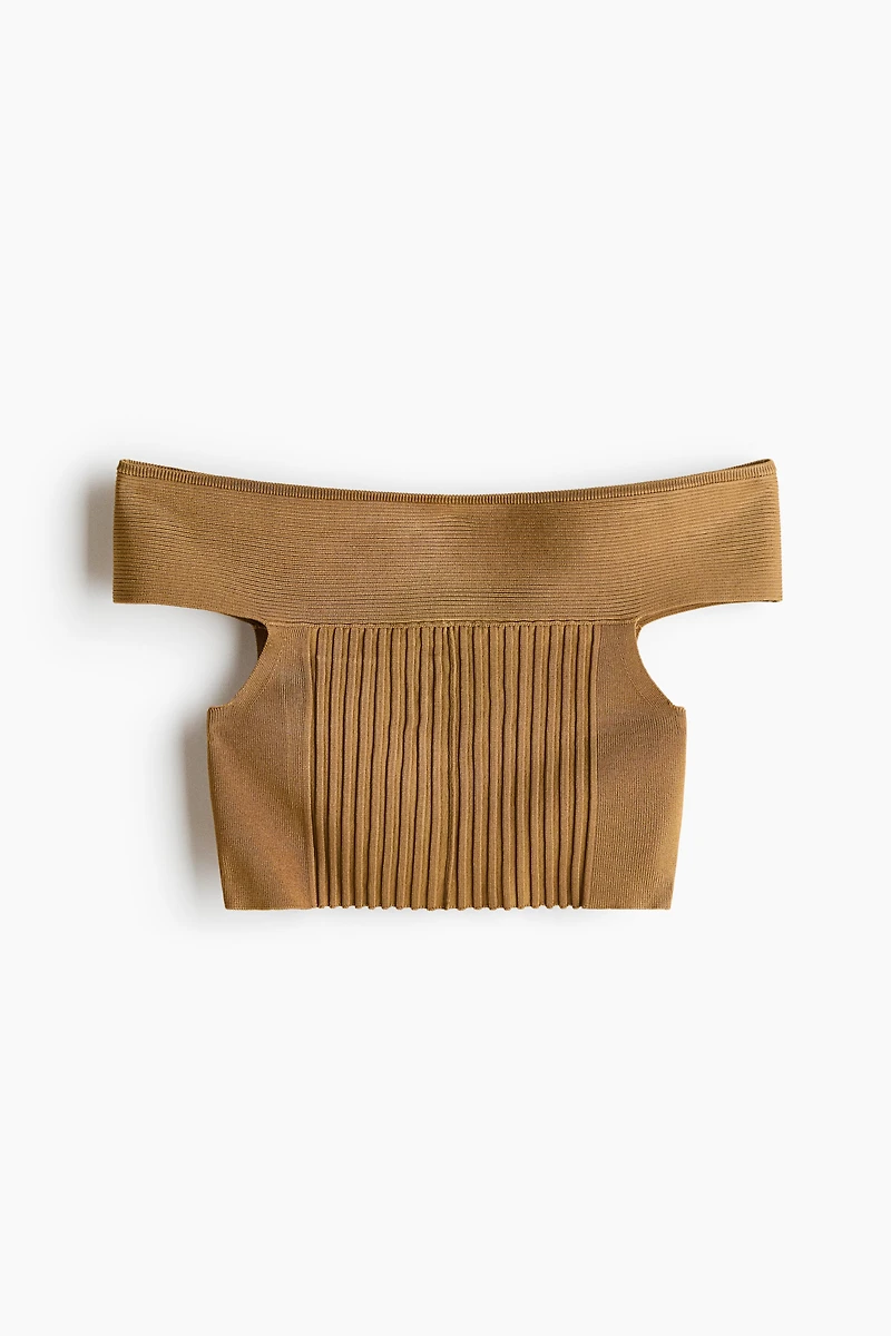Off-the-Shoulder Crop Top