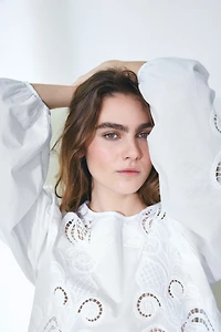 Blouse en coton avec broderie anglaise