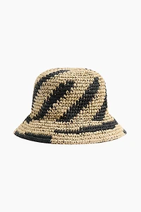 Chapeau fait main en paille