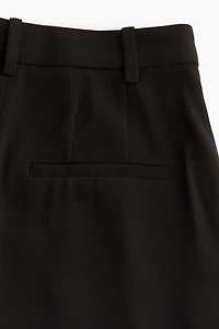 Wide-leg Pants