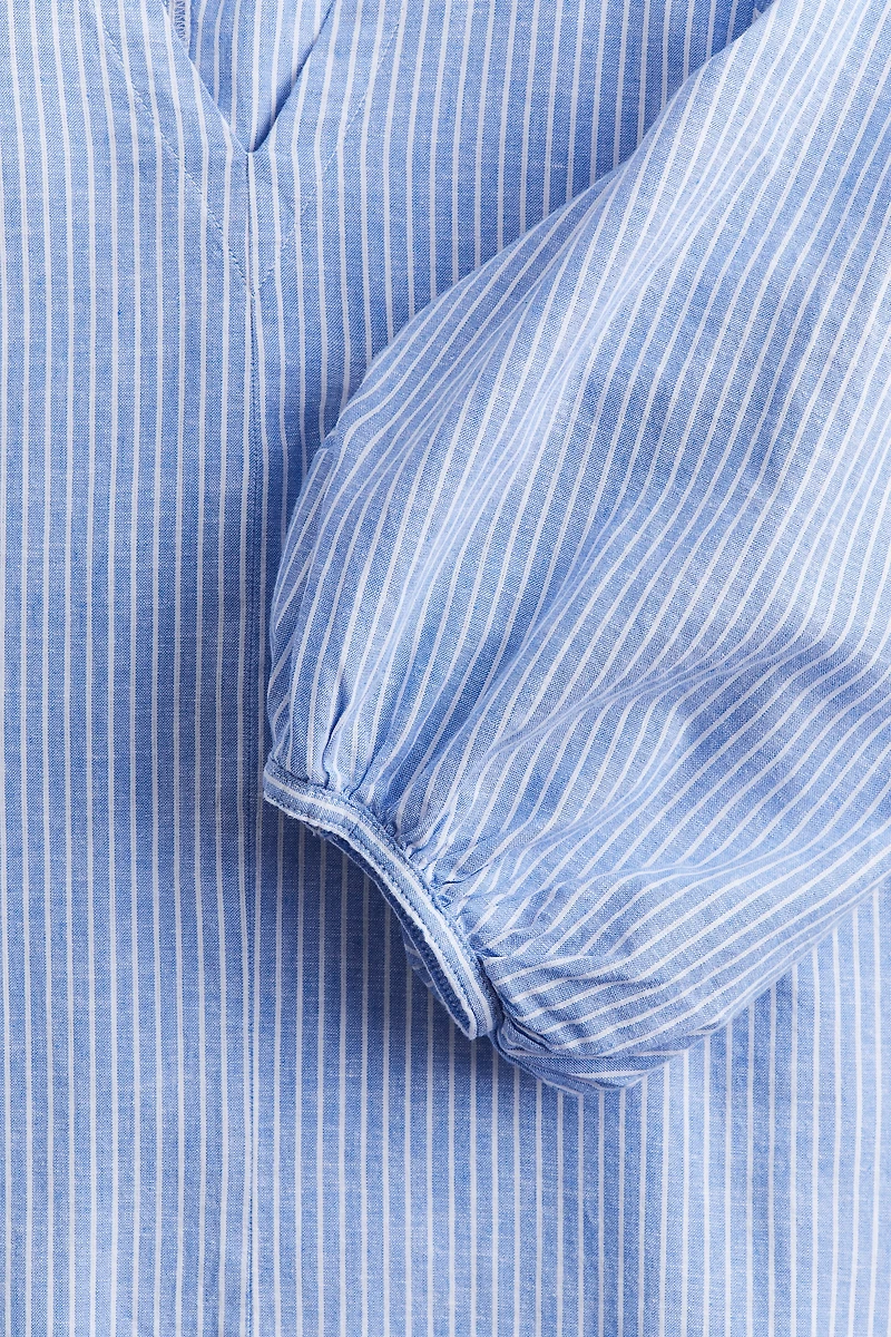 Robe à encolure en V