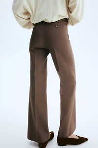 Pantalon jambe semi-évasée