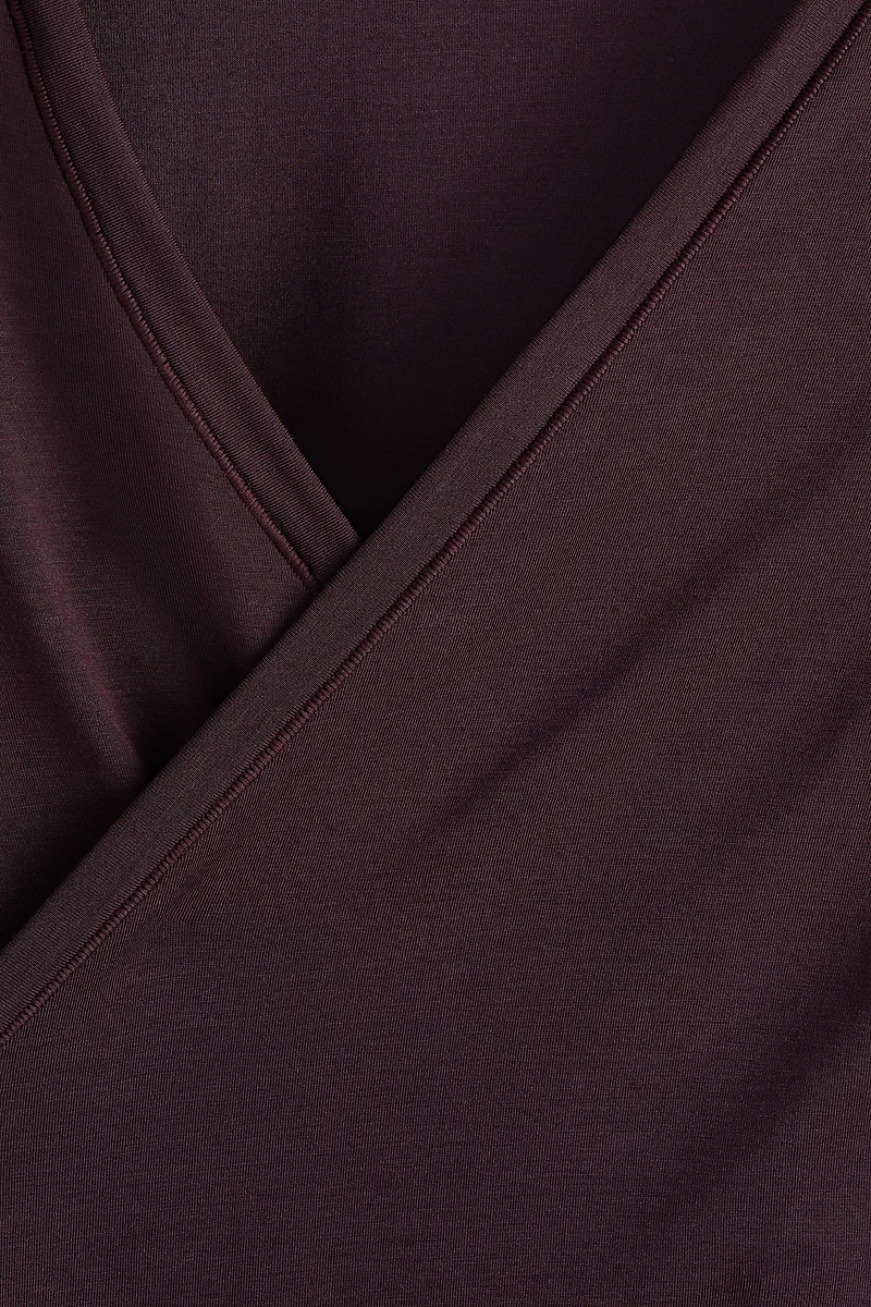 Sports Wrap Top Modal