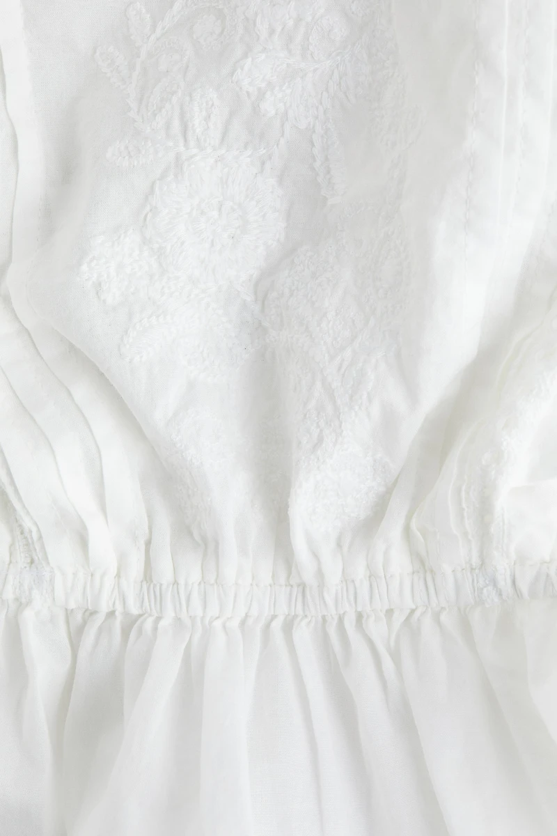 Flutter-Sleeved Cotton Top
