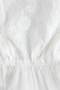 Flutter-Sleeved Cotton Top