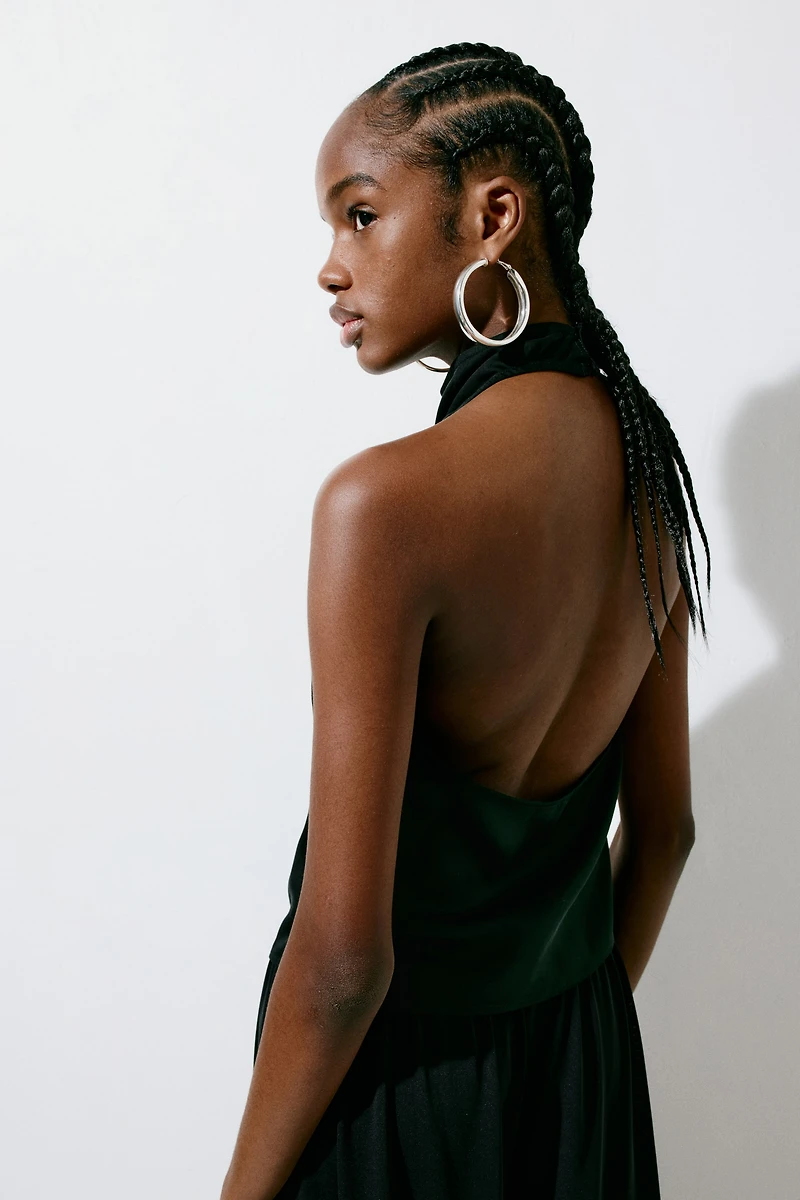 Haut asymétrique à dos nu