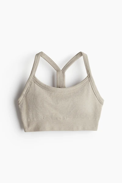 Seamless Medium-Support Sports Bra with DryMove™