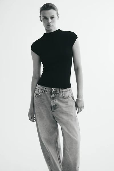 Fine-Knit Mock Turtleneck Top
