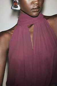 Top avec col écharpe