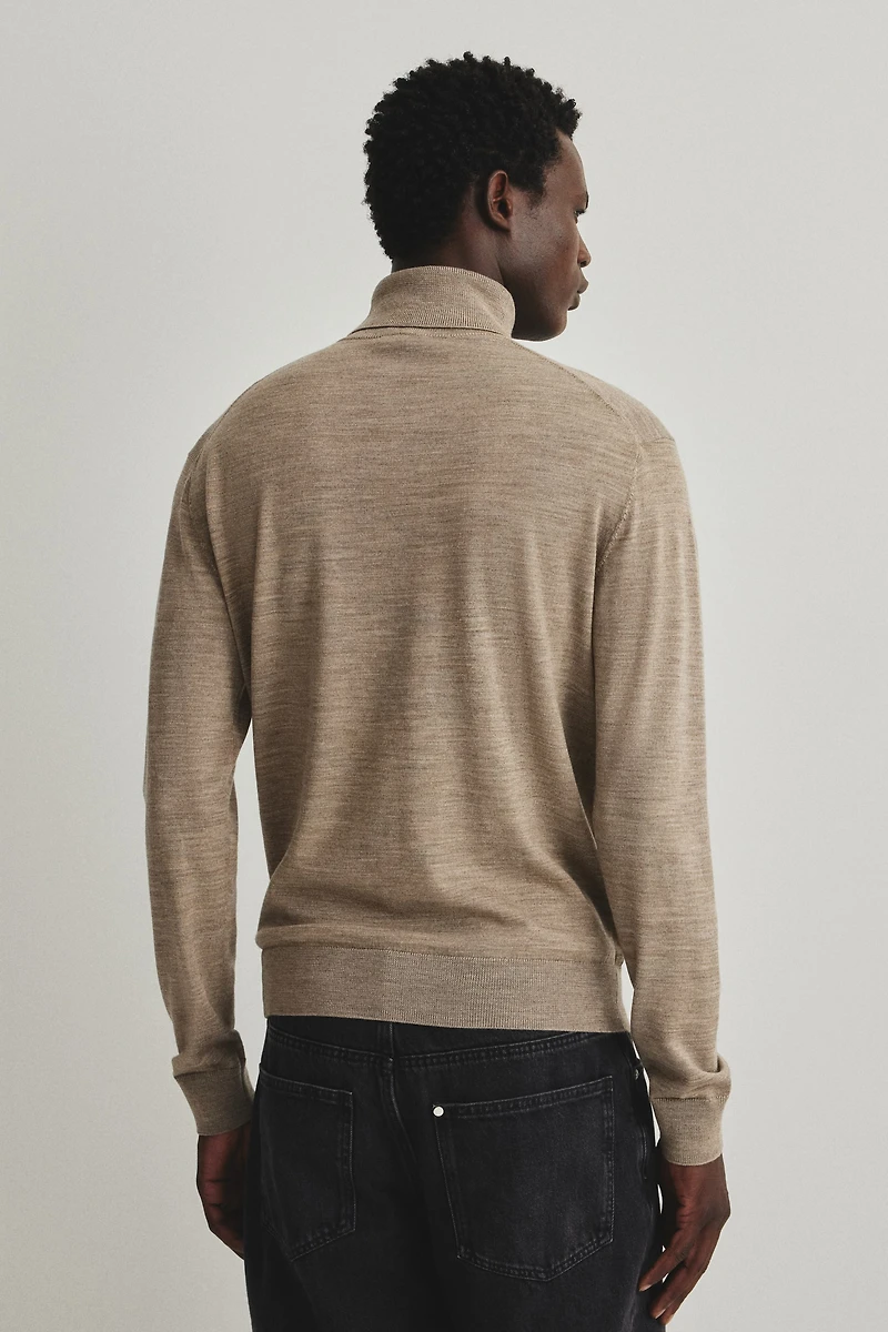 Chandail coupe classique en laine