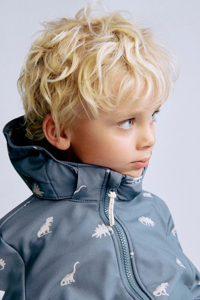 Water-resistant Softshell Jacket