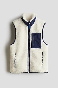 Veste sans manches en polar