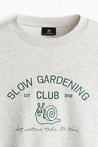 Chandail décontracté avec motif brodé