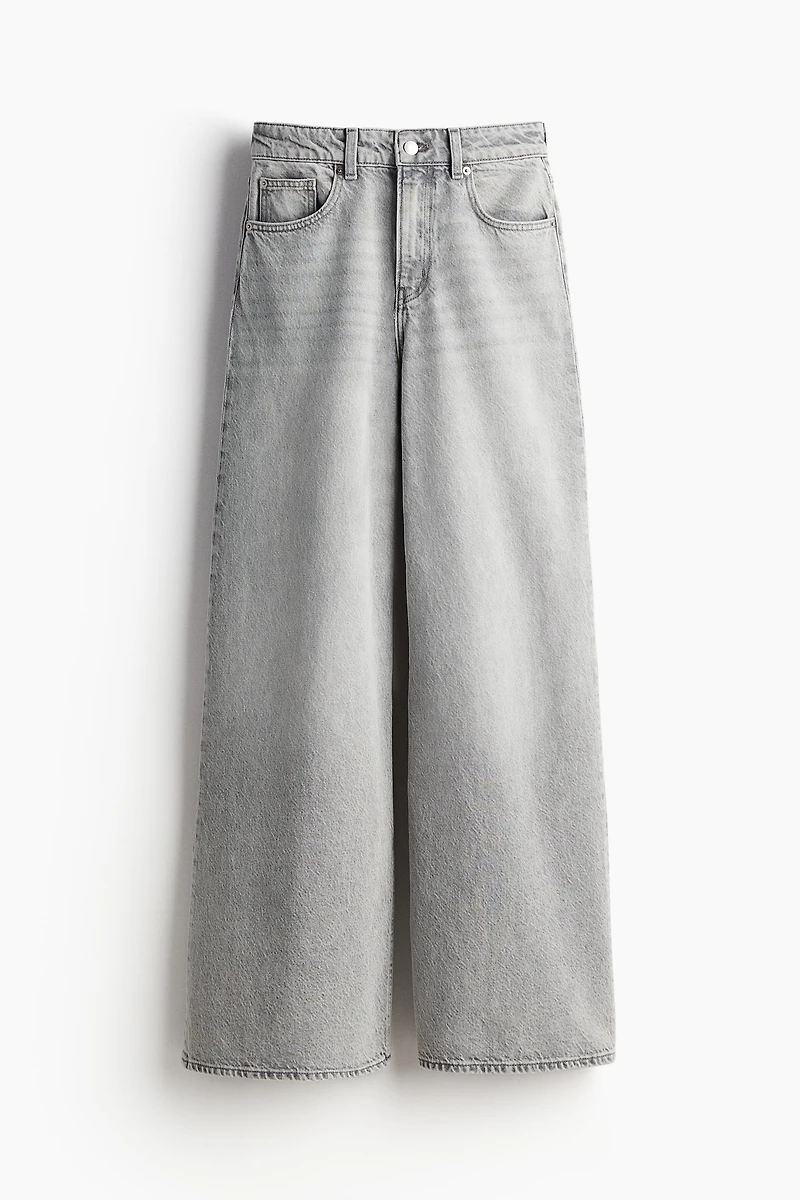 Wide-Cut Jeans