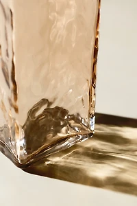 Vase en verre texturé