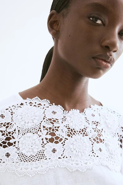 Linen-Blend Blouse with Embroidery