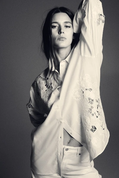 Chemise en broderie anglaise