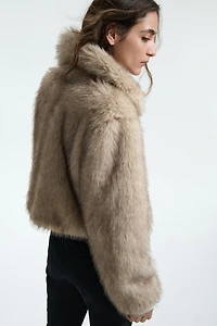 Cropped Fluffy Jacket