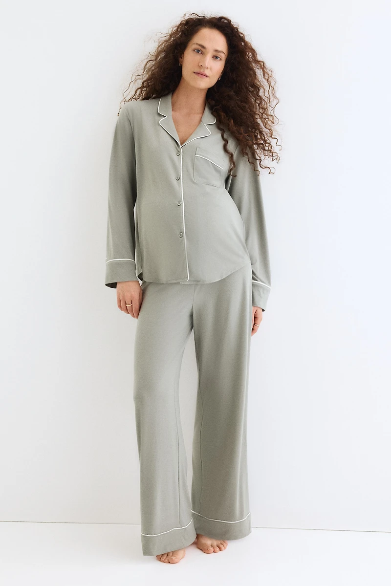 MAMA Piping-detail Pajamas