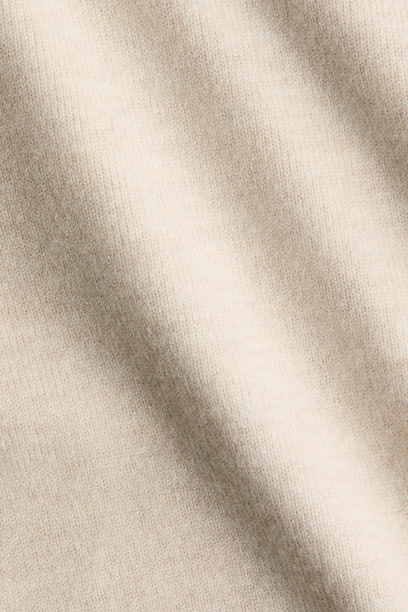 Chandail à manches bouffantes