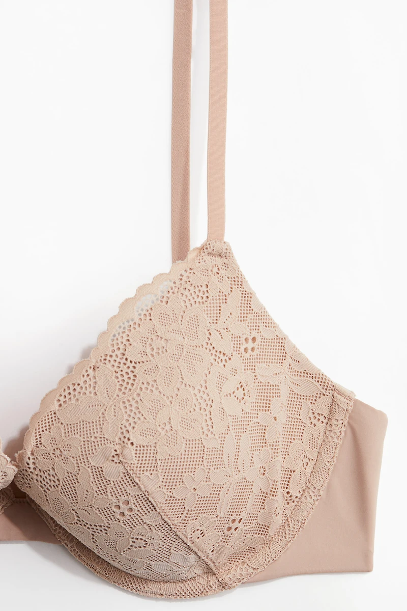 Soutien-gorge pigeonnant en mousse souple