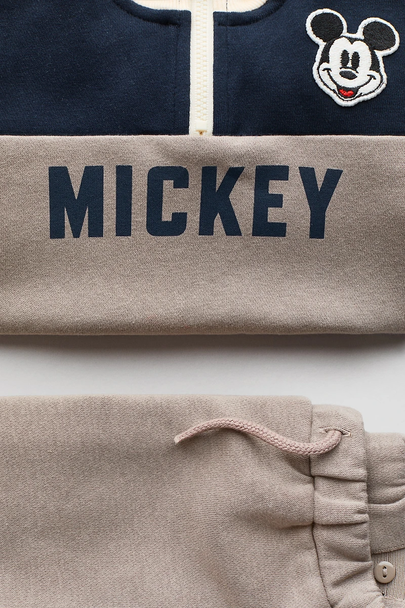 2-Piece Motif-Detail Fleece Sweatsuit