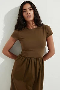 Short-Sleeved Maxi Dress