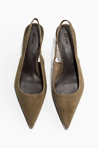 Escarpins en cuir velours avec bride arrière