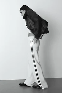 Pantalon en scuba avec taille élastique