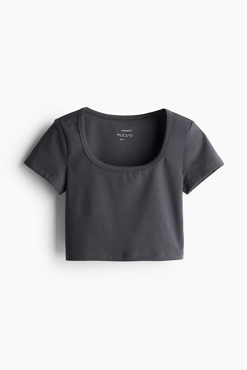 Cropped sports top with DryMove™