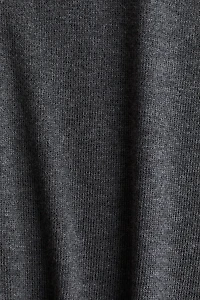 Haut en fin tricot à col cheminée