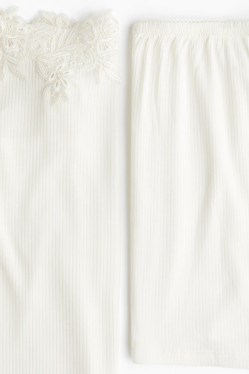 Pajamas with Tie Shoulder Straps