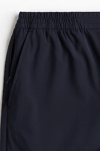 Short classique étirable en 4 sens
