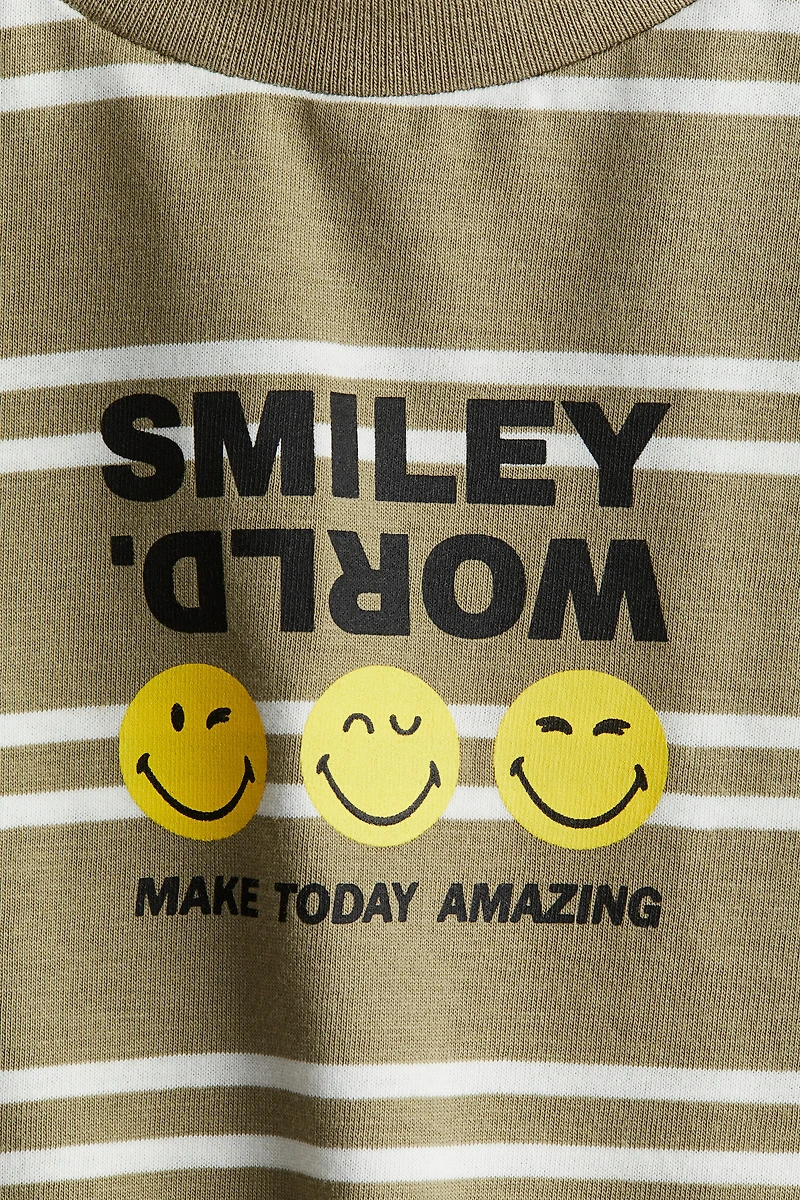 Long-Sleeved T-shirt