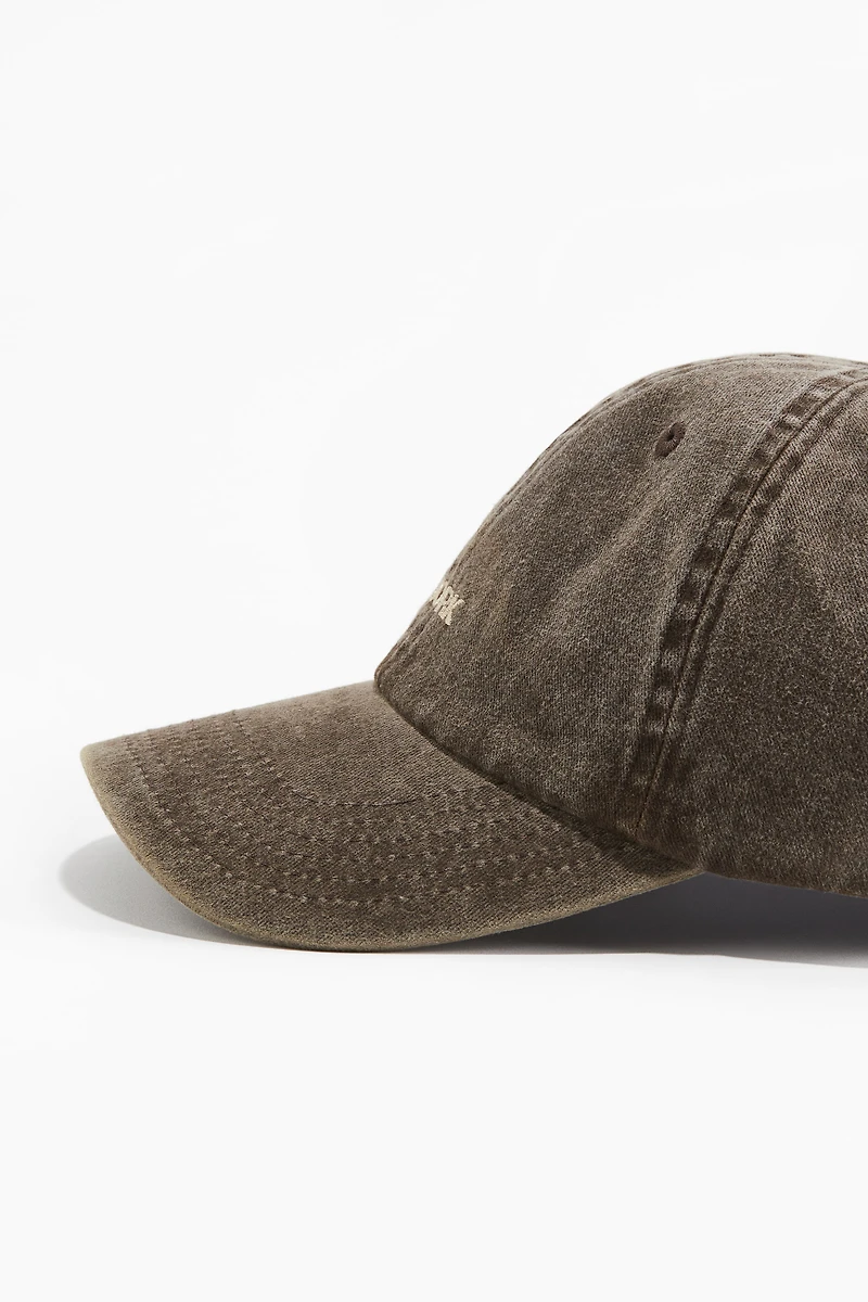 Cotton Cap with Embroidery