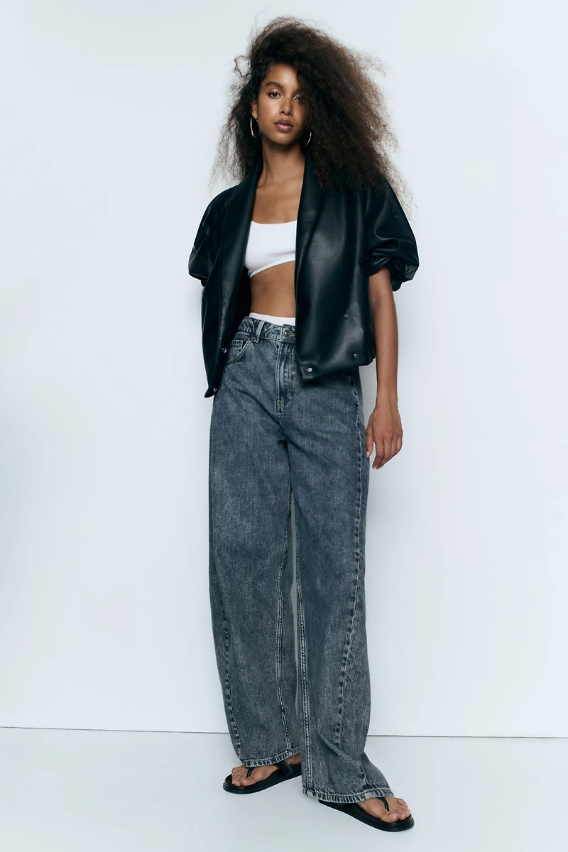 Barrel-Leg High-Waist Jeans