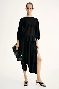 Batwing-Sleeved Jersey Top