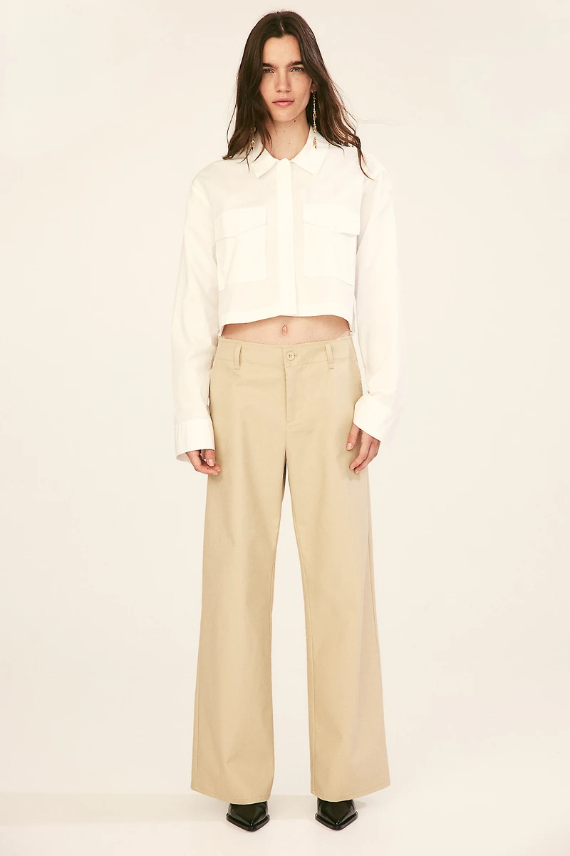 Pantalon coutil en sergé avec bord coupé