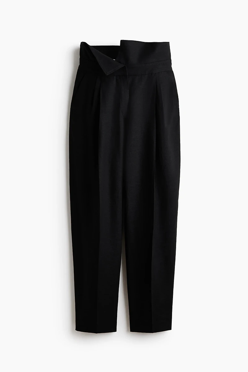 Pantalon en lin mélangé avec ceinture repliée