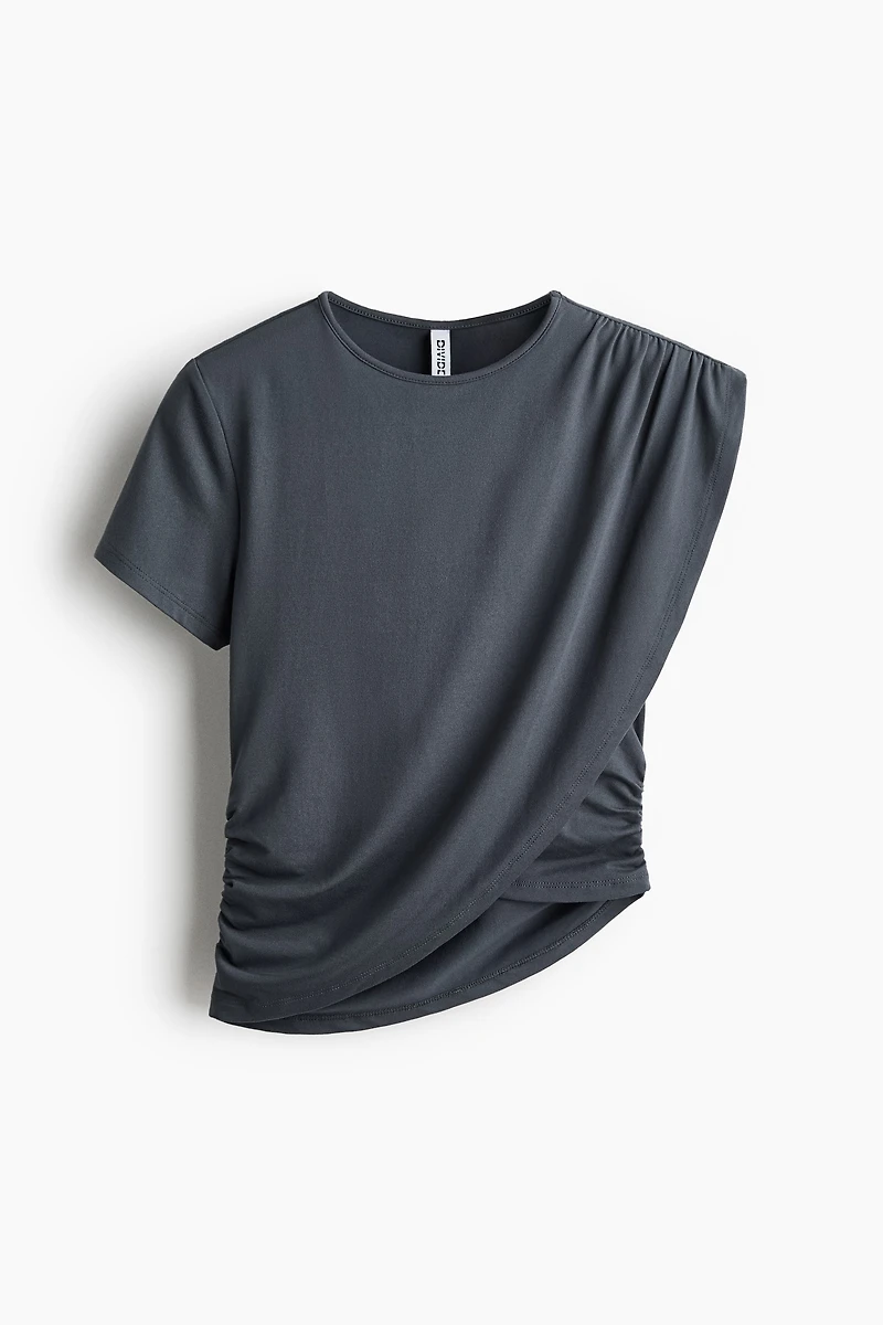 Haut à effet superposé