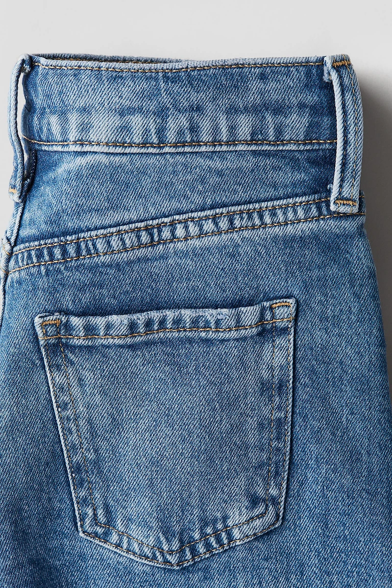 Jean à jambes larges
