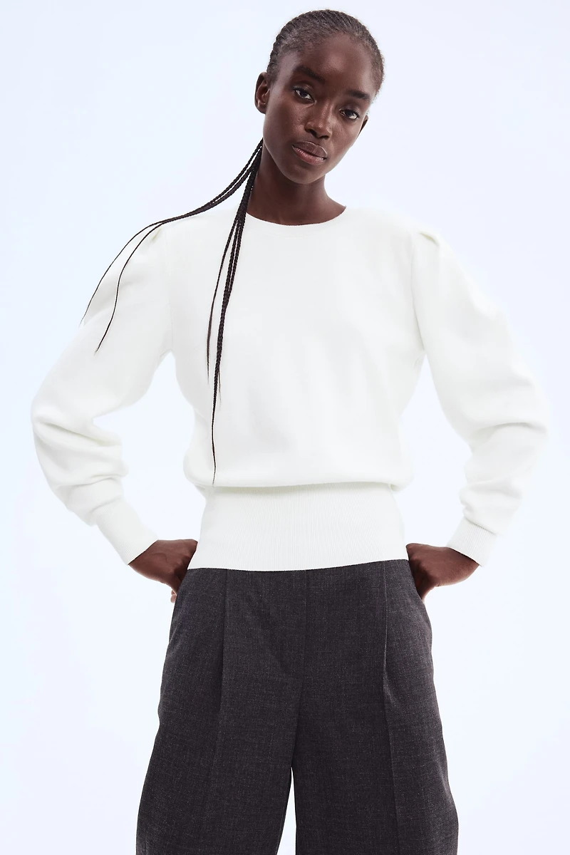 Top with Shoulder Pads