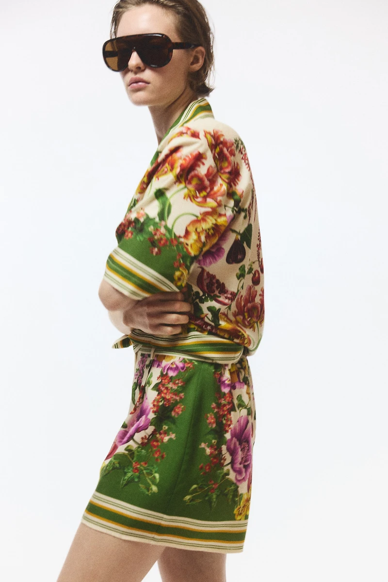 Pleated Lyocell Shorts