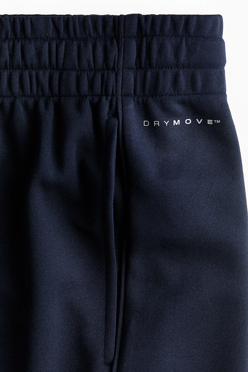 Regular-Fit Sports Shorts with DryMove™