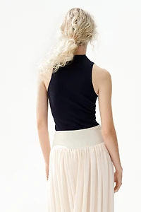 Rib-Knit Mock Turtleneck Top