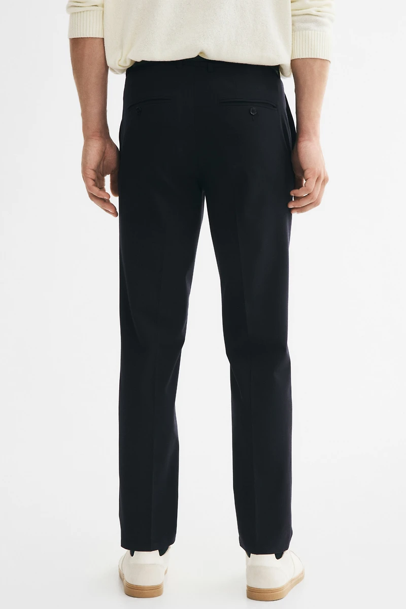Pantalon habillé près du corps