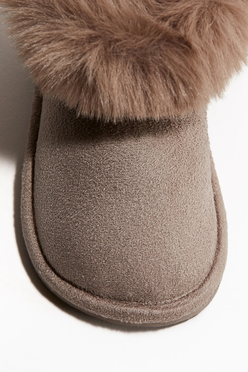 Fluffy-Lined Boots