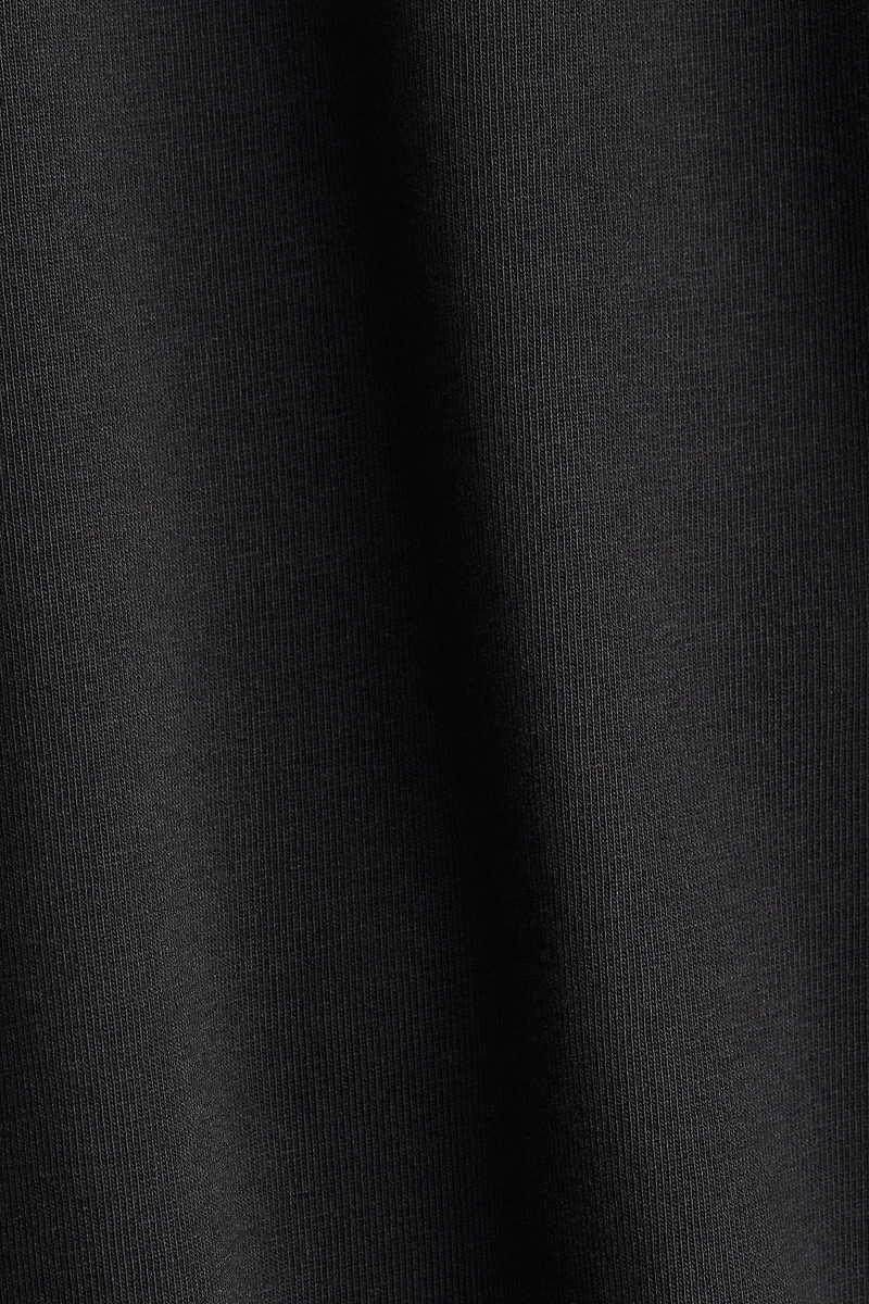 Fitted T-Shirt