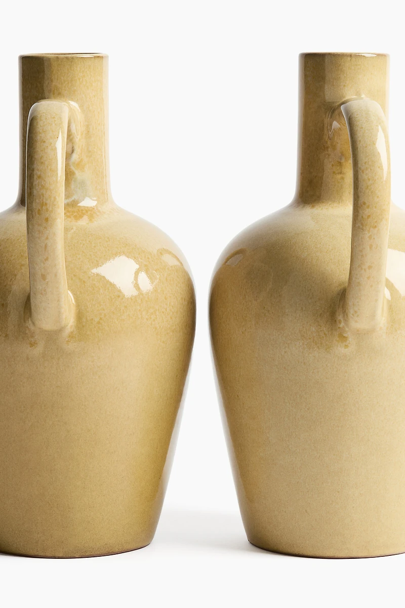 Grand vase en terre cuite